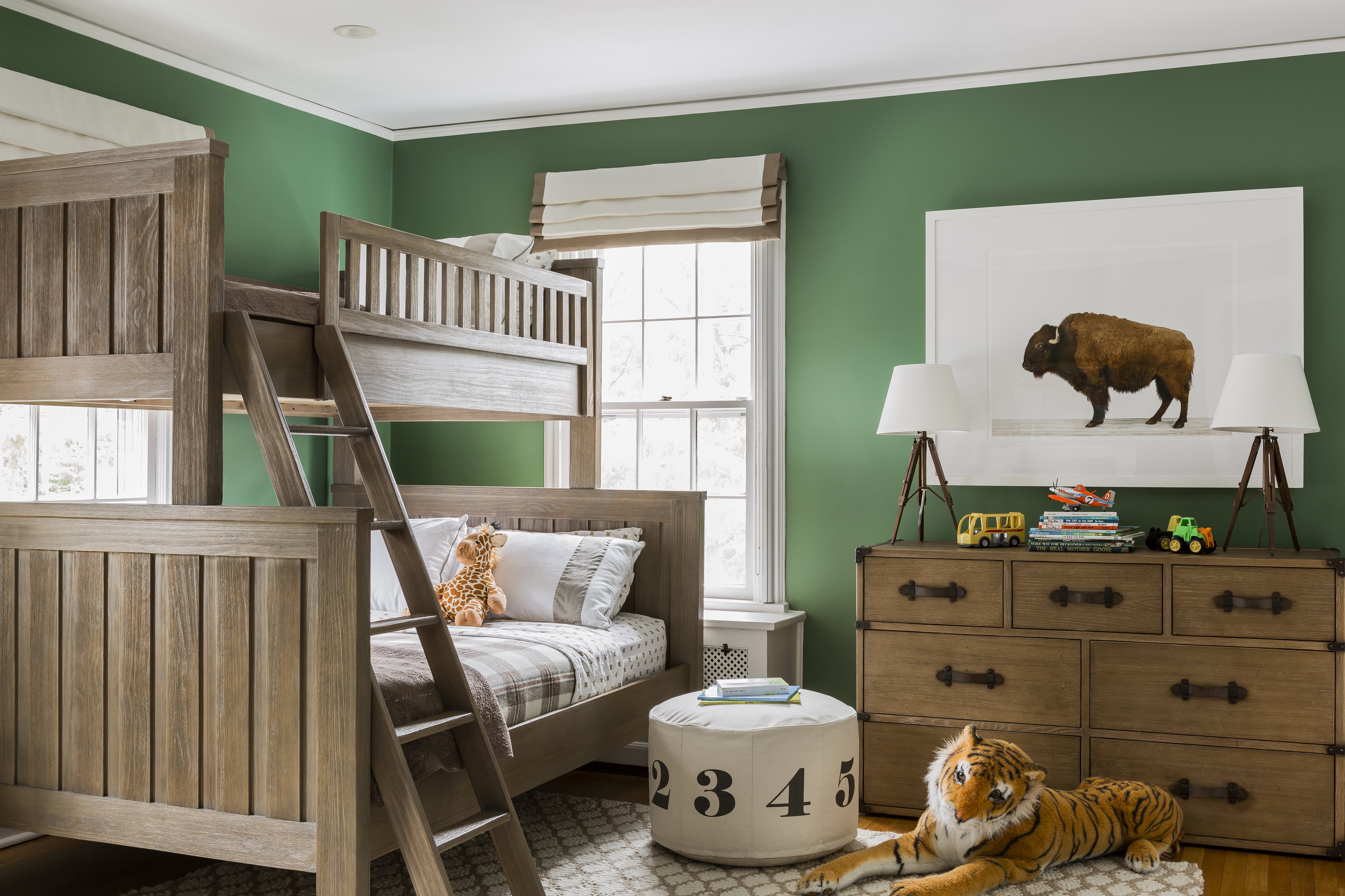 9 Tips For Choosing the Right Bunk Beds According to an Expert